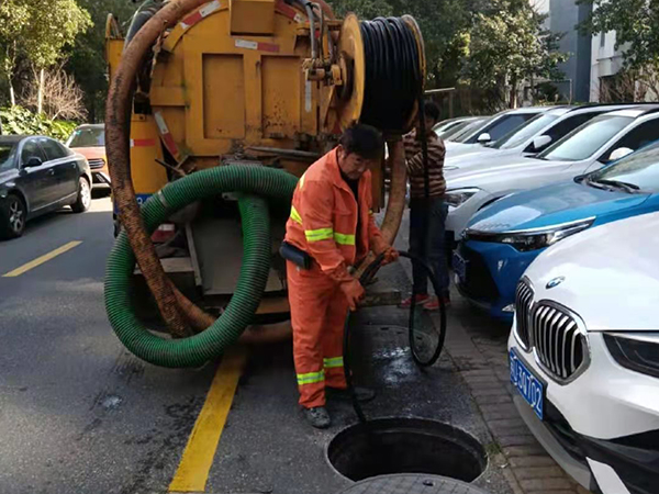 长岭排污管道清淤